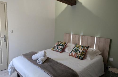Pornic Apartment | Maison chaleureuse au cœur du centre ville