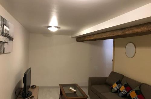 Nerac Apartment | Maison chaleureuse au centre ville