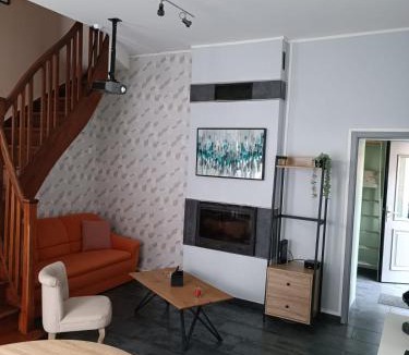 Valenciennes House | Maison chaleureuse avec netflix et ps5