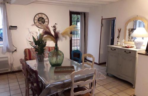 Tourouvre-au-Perche House | Maison chaleureuse avec cheminée des coudrais