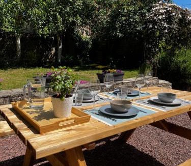 Sees House | Maison chaleureuse avec jardin - Pause Normande