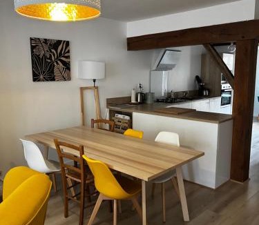 Sees House | Maison chaleureuse avec jardin - Pause Normande