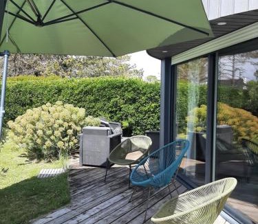 Primelin House | Maison Chaleureuse Bord de Mer