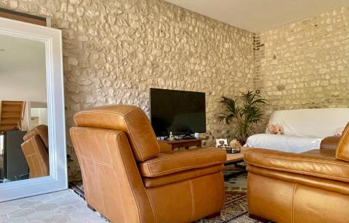Muids House | Maison chaleureuse- cheminée, nature et sport !