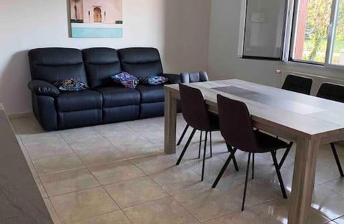 Bergerac Villa | Maison chaleureuse comprenant 2 appartements