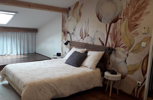 Salavre House | Maison Chaleureuse