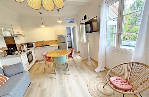 Chateauroux House | Maison Chantilly, CHAN