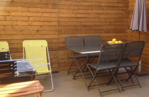 Sainte-Marie-la-Mer House | Maison Charlotte - house 4★ with courtyard, bikes, 2 km from beaches