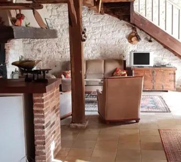 Montaigu-de-Quercy House | Maison charmante avec piscine partagée à Montaigu-de-Quercy