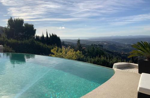 Aspremont House | Maison charmante à Aspremont avec piscine privative