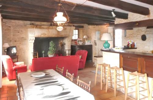 Lavercantiere House | Maison charmante à Lavercantière avec piscine partagée