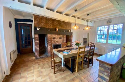Tours-en-Vimeu House | Maison charmante à Tours-en-Vimeu avec grand jardin clos