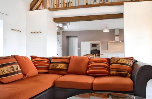 Saint-Martin-de-Lamps House | Maison charmante à Levroux avec jardin et spa