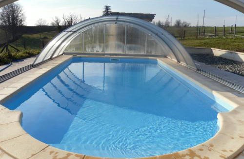 Puycelci House | Maison charmante à Puycelsi avec piscine privée et jardin