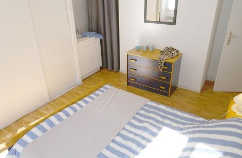 Bagneres-de-Luchon House | Maison Charmante 6 Pers, 3 Ch, Terrasse, Jardin, Proche Marché et Télécabine à Luchon - FR-1-313-158