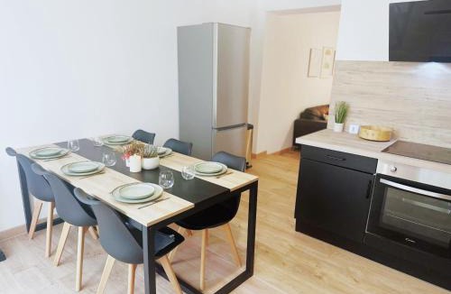 Valenciennes House | Maison Charmante - Pro & Famille - Tout Confort - 5 Chambres