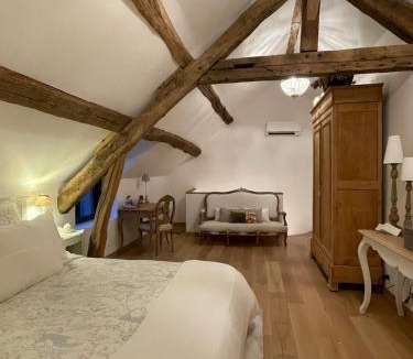 Fericy Bed & Breakfast | Maison Charmille
