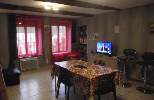 Nouzonville Apartment | Maison chez Coco