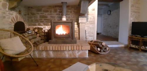 Eclans-Nenon House | maison Chez Kitoune