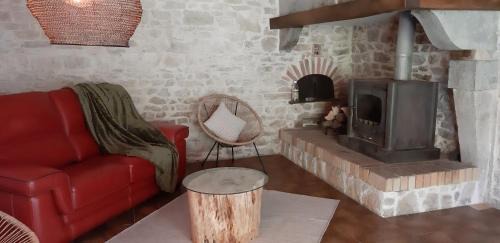 Eclans-Nenon House | maison Chez Kitoune