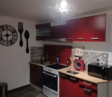 Baume-les-Dames Apartment | Maison climatisée au calme proche des commerces