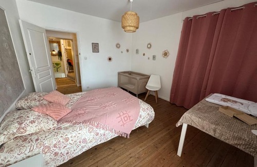 Saint-Laurent-sur-Sevre House | Maison cosy et pleine de charme
