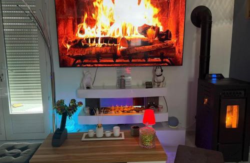 La Machine House | Maison cocooning , avec double jacuzzi et piscine