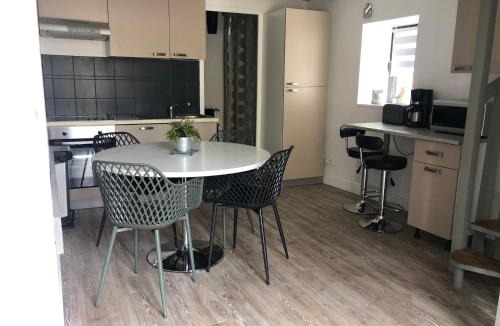 Le Rosais-La Flourie House | Maison Coetquen