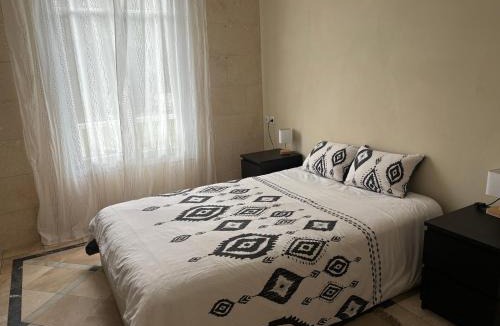 Salies-de-Bearn Apartment | Maison Colibri