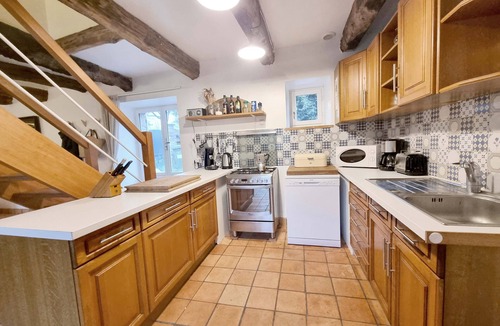 Locoal-Mendon House | Maison Comfortable et Conviviale Avec de Beaux Espaces