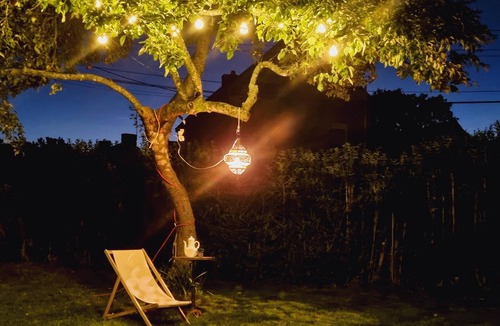 Locoal-Mendon House | Maison Comfortable et Conviviale Avec de Beaux Espaces