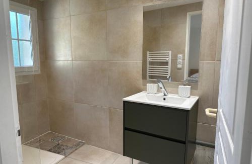 Nieul-sur-Mer House | Maison commode