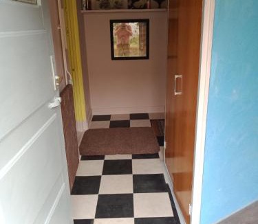 Montlucon House | Maison complète