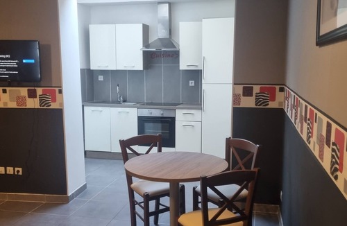 Valenciennes Apartment | Maison Confort 06 Couchage et Garage