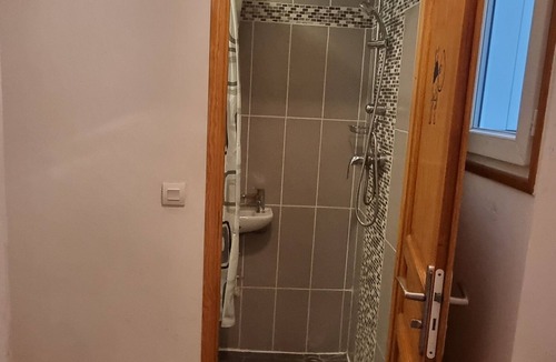 Valenciennes Apartment | Maison Confort 06 Couchage et Garage