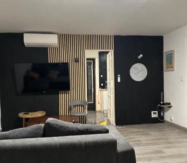 Conques-sur-Orbiel House | Maison confortable - proche Carcassonne