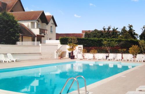 Faverolles House | Maison conviviale avec piscine à Villentrois 90 m²
