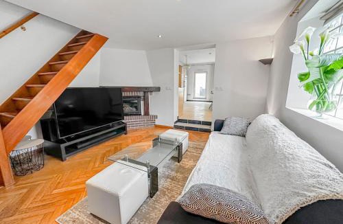 L'Economie House | Maison conviviale - Proche aéroport Roissy