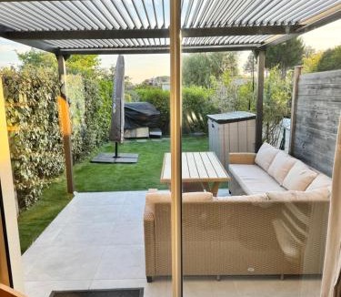 Lancieux House | Maison cosy à 400m des plages, jardin & 2 chambres