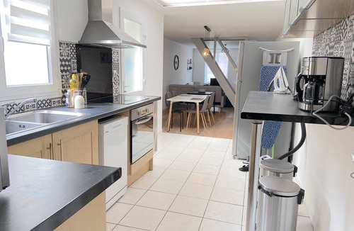 Tourcoing House | Maison Cosy 8 personnes proche LILLE