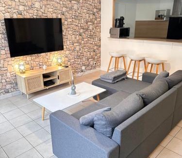 Hayange Apartment | Maison cosy avec jardin, wifi et parking gratuit