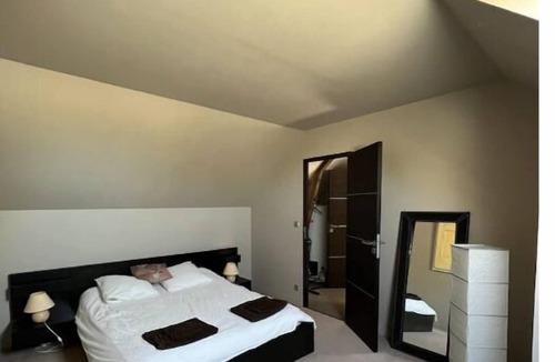 Villeperdue House | Maison Cosy Avec Piscine Chauffée et Privative