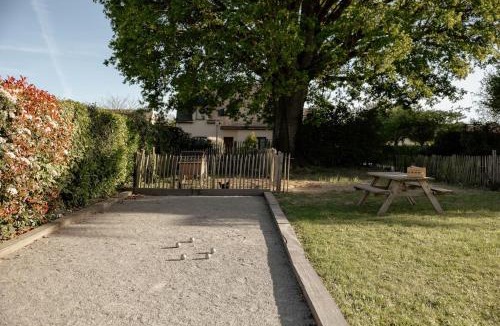 Val-d'Ize House | Maison cosy avec spa et piscine chauffée en Bretagne - près Rennes et Vitré