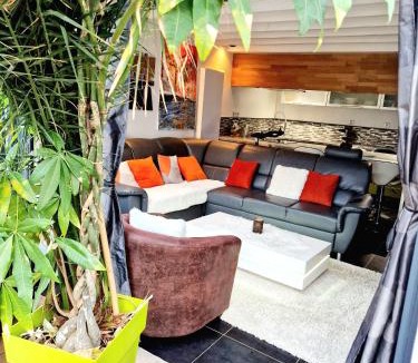 Epervans Villa | Maison cosy piscine jacuzzi sauna