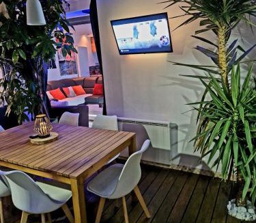 Epervans Villa | Maison cosy piscine jacuzzi sauna