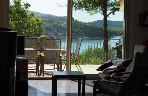 Bauduen House | Maison Couquets Bauduen