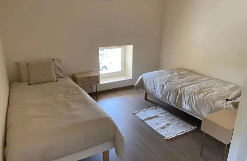 Maleville House | Maison cozy à Maleville - 50 m² avec piscine