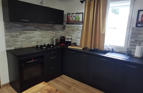 Calais House | Maison Déco Pop Et Chaleureuse Avec Spa, Sauna