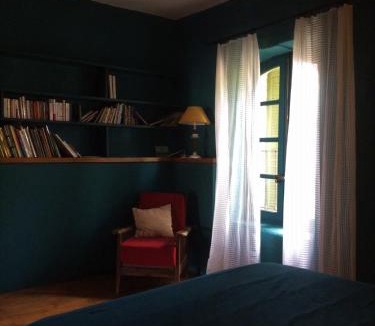 Adissan House | Maison d'Almes