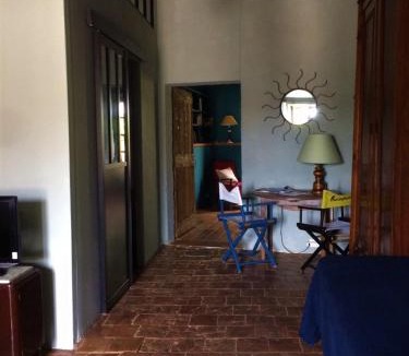 Adissan House | Maison d'Almes